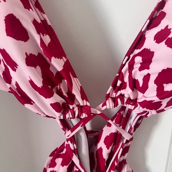 Pink Leopard Print Swimsuit Size Large - Picture 5 of 10